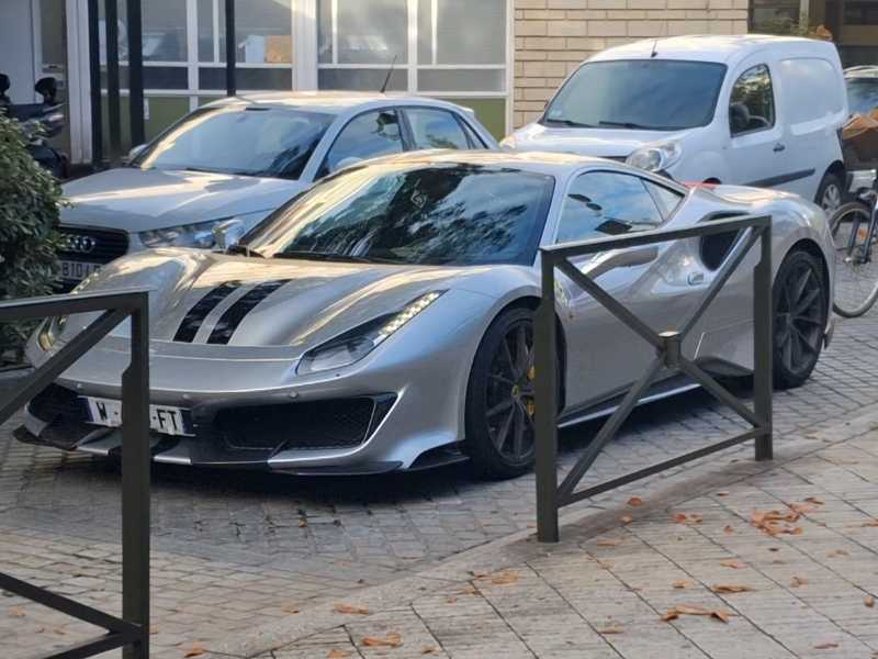 Ferrari 458 Speciale spotted in Paris
