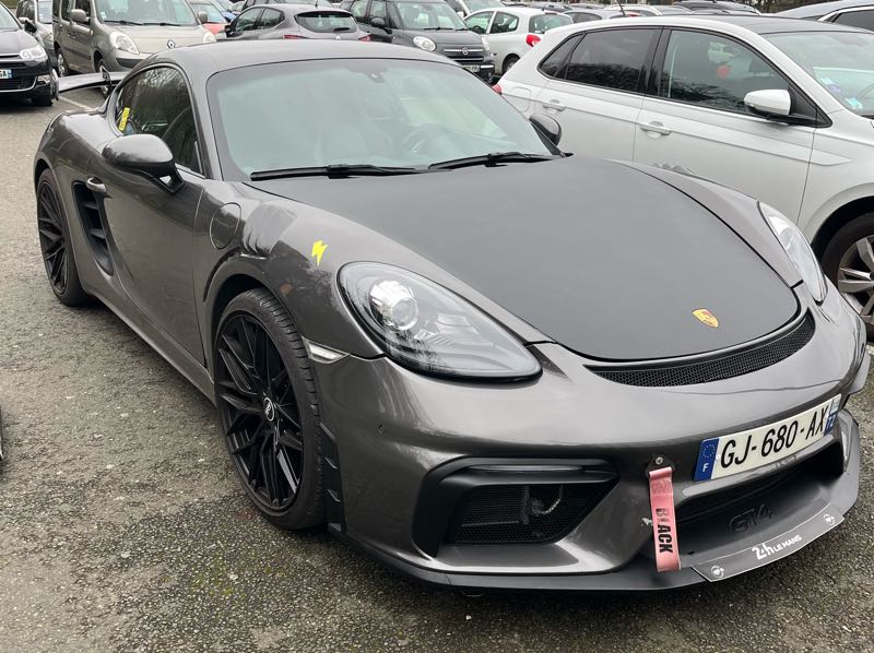 Porsche Cayman GT4 (2020) spotted in Le Mans, France