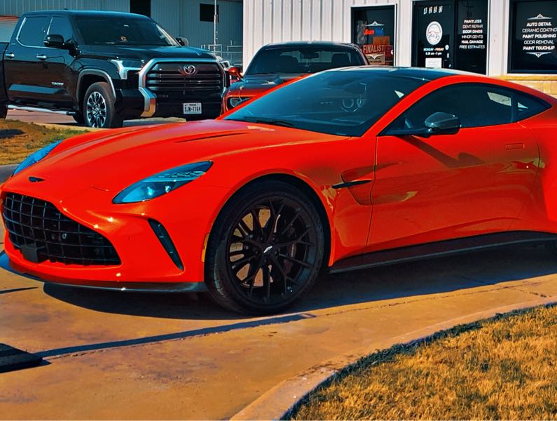 Aston Martin V12 Vantage spotted in Abilene