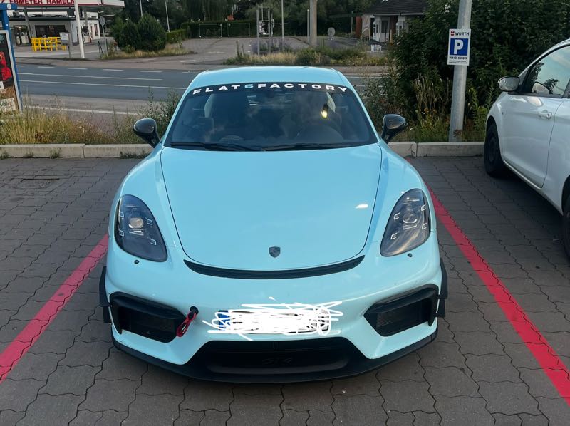 Porsche 718 Cayman GT4 spotted in Hameln