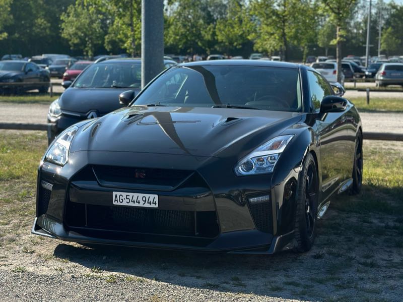 Nissan GT-R spotted in Göttingen