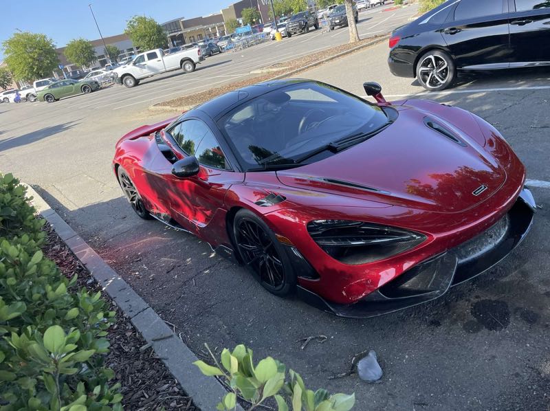 McLaren 720S spotted in Willows