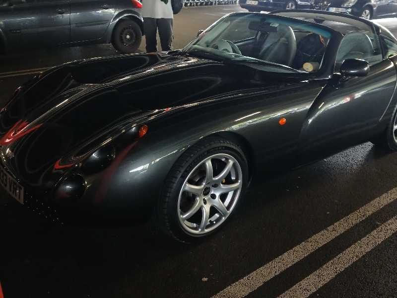 TVR Tuscan spotted in Châteauroux
