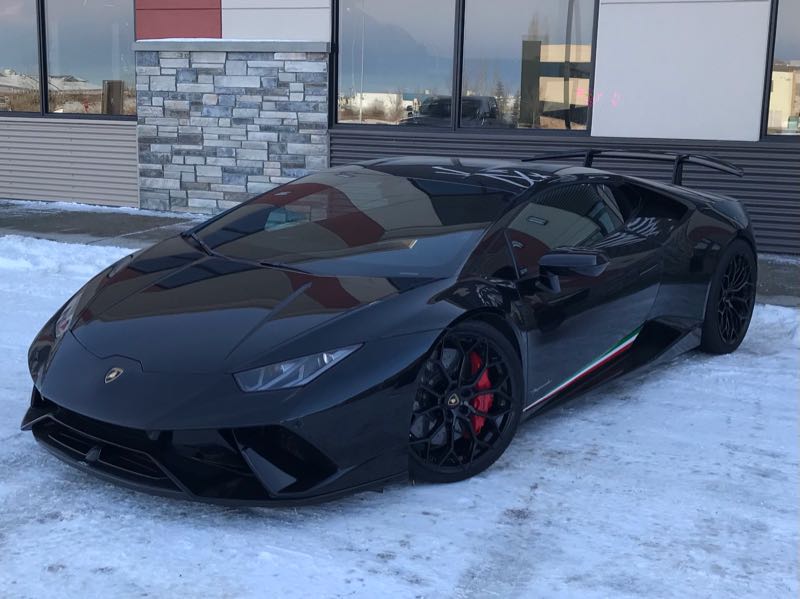 Lamborghini Huracán spotted in Red Deer