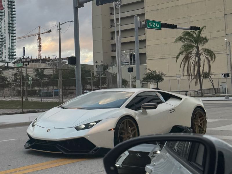 Lamborghini Huracán (2020) spotted in Miami, United States