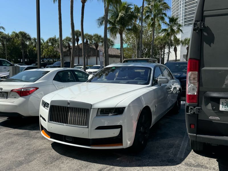 Rolls-Royce Spectre spotted in Miami