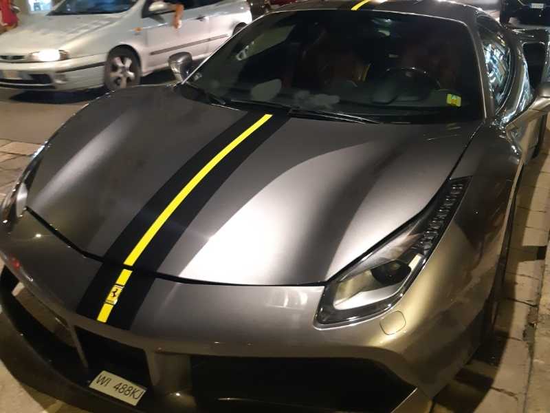 Ferrari 458 Speciale spotted in Gallipoli