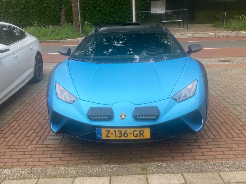 Lamborghini Huracán (2022) spotted in Utrecht, The Netherlands