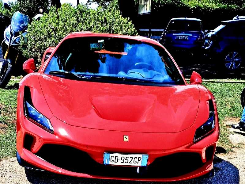 Ferrari F8 Tributo spotted in Salò