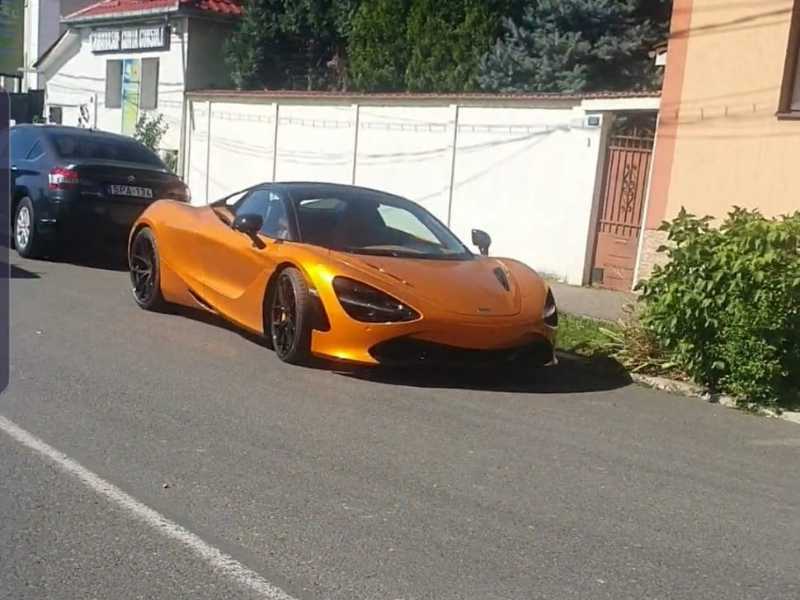 McLaren 720S spotted in Satu Mare