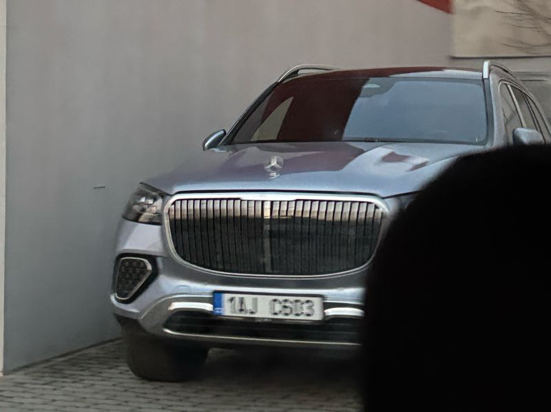 Mercedes-Benz Maybach GLS spotted in Kolín