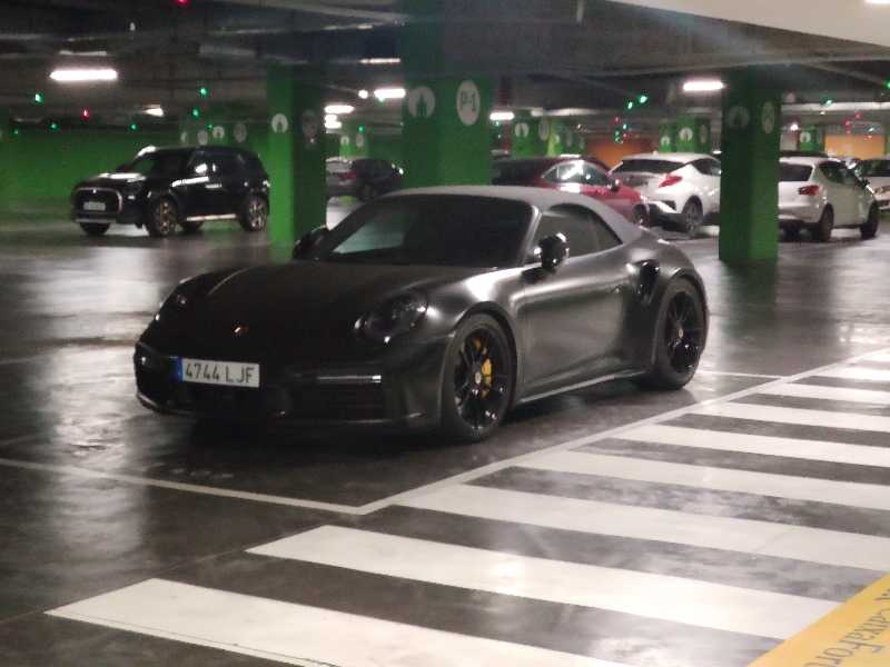 Porsche 911 Turbo S spotted in Sevilla