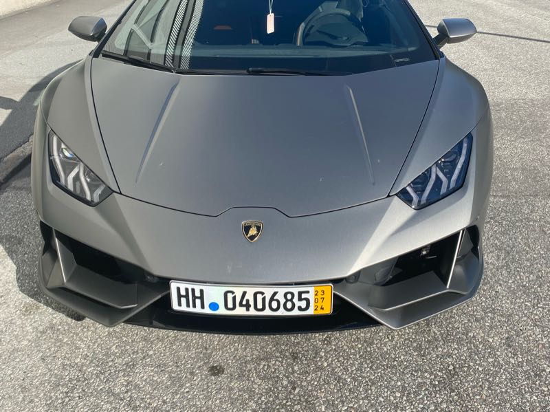 Lamborghini Huracán (2023) spotted in Stockholm, Sweden