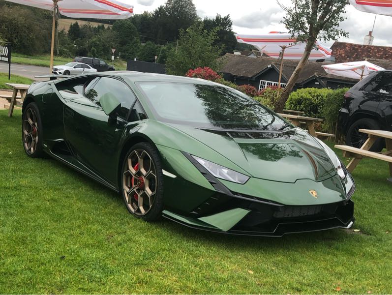 Lamborghini Huracán (2021) spotted in Southampton, United Kingdom