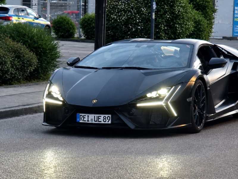 Lamborghini Sian spotted in Freilassing