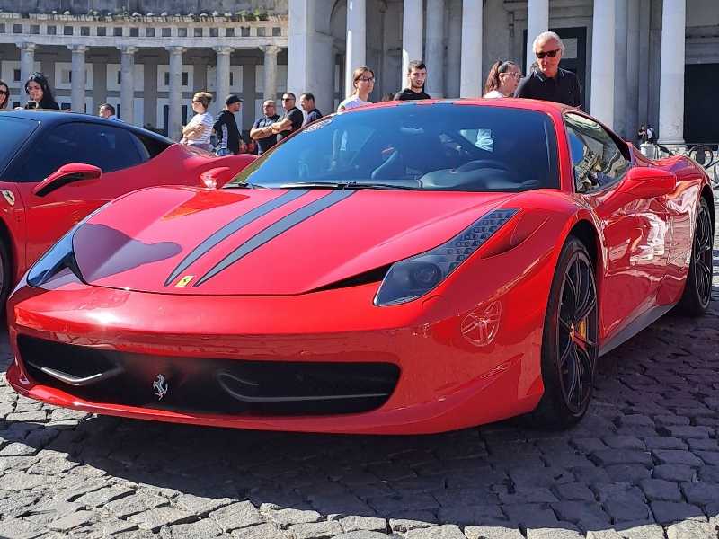 Ferrari 458 Italia spotted in Naples