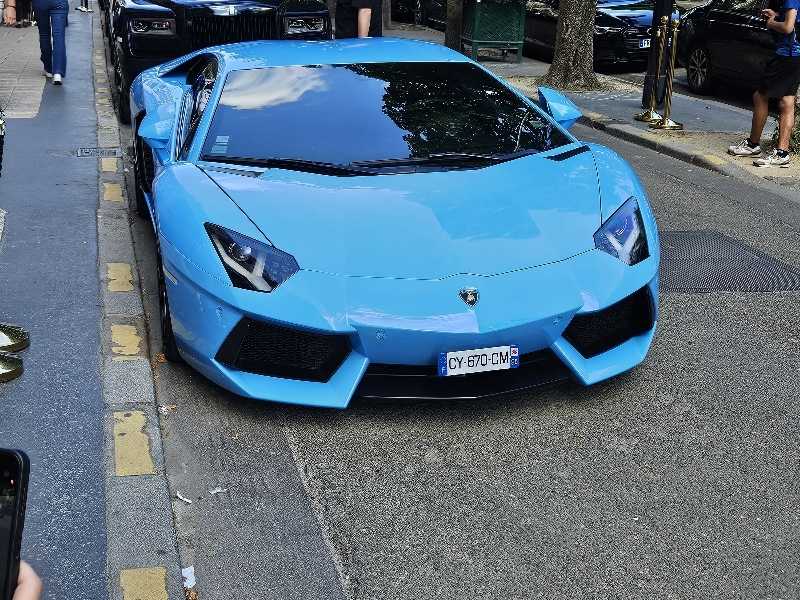 Lamborghini Aventador spotted in Saint-Brieuc