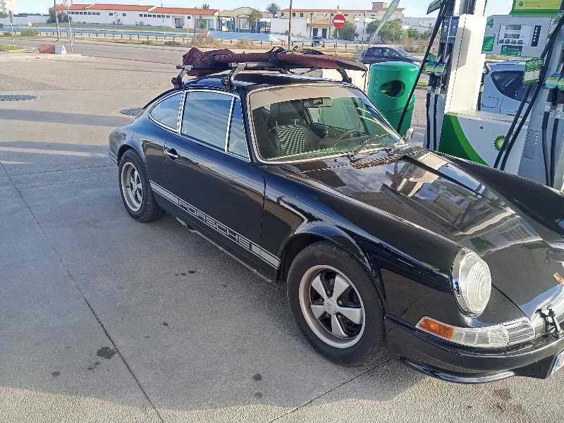 Porsche 911 (1973) spotted in Peniche, Portugal