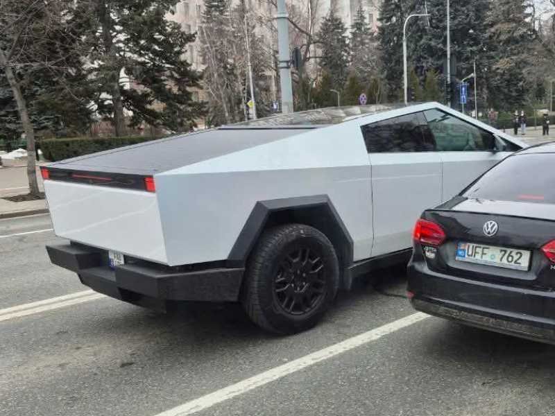 Tesla Cybertruck (2022) spotted in Chisinau, Moldova