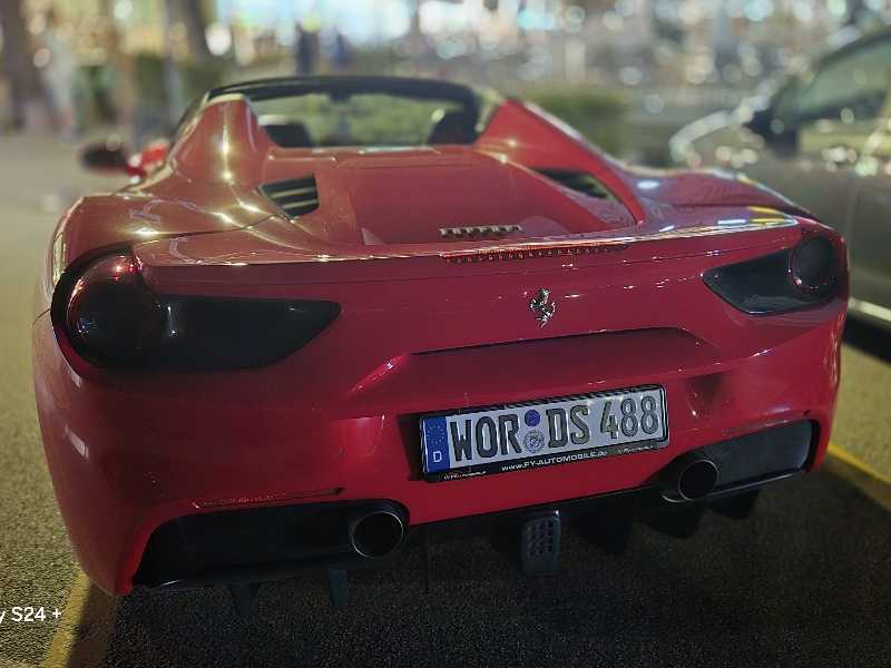 Ferrari 488 Spider spotted in Bibione