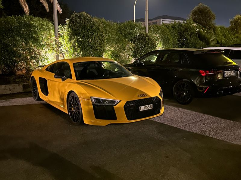 Audi R8 spotted in Viareggio
