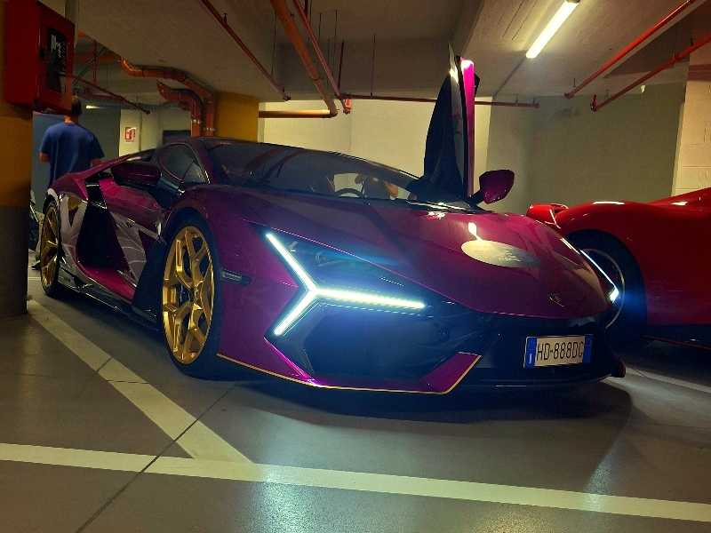 Lamborghini Sian spotted in Valdragone