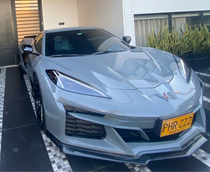 Chevrolet Corvette Z06 spotted in Girardot City
