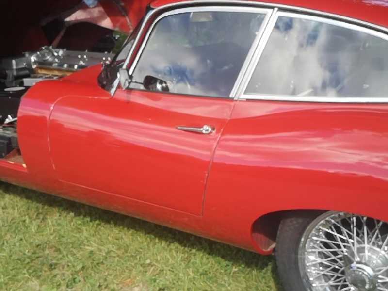 Jaguar E-Type spotted in Öregrund