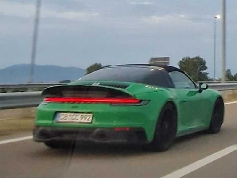 Porsche 911 spotted in Vranje