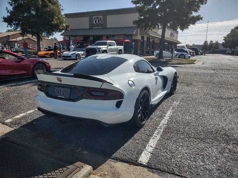 Dodge Viper spotted in Baton Rouge