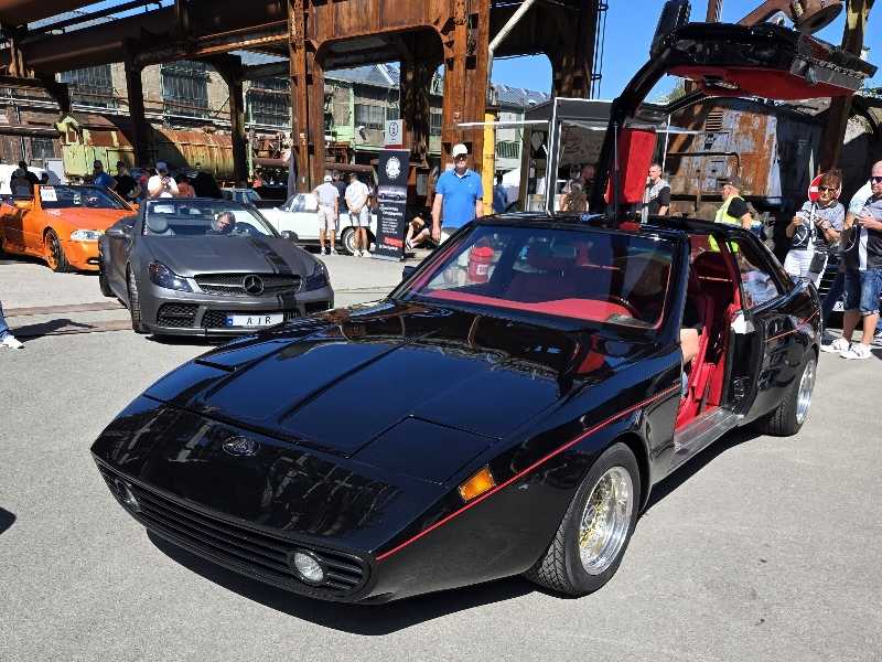 De Tomaso Pantera spotted in Hattingen