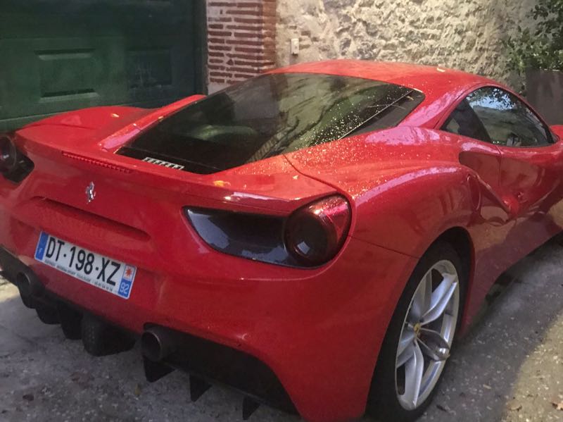 Ferrari 488 GTB spotted in Cahors