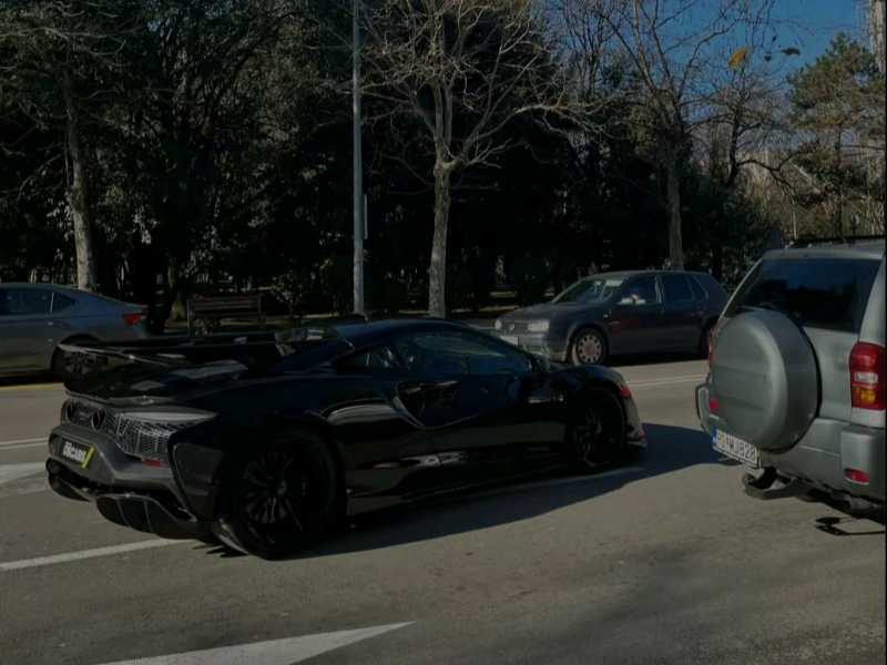 McLaren P1 spotted in Podgorica