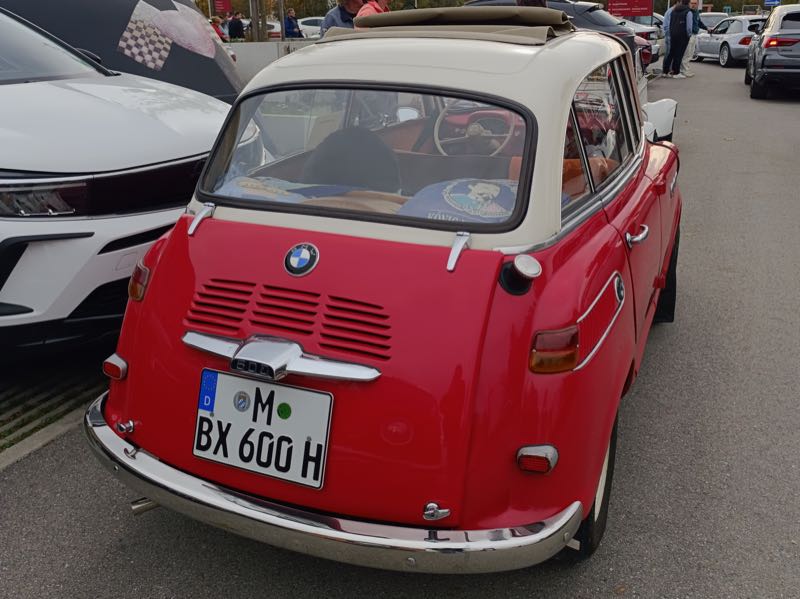 BMW Isetta spotted in Munich