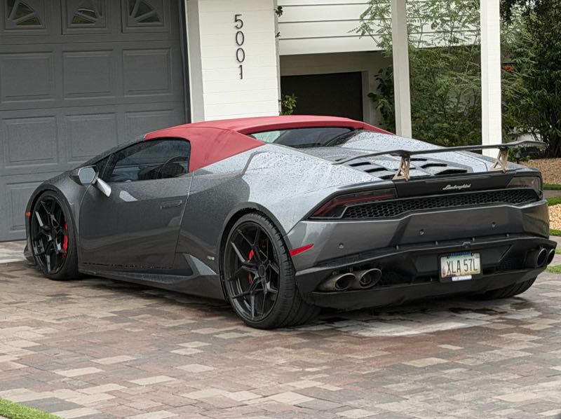 Lamborghini Huracán Spyder (2016) spotted in Camp Verde, United States