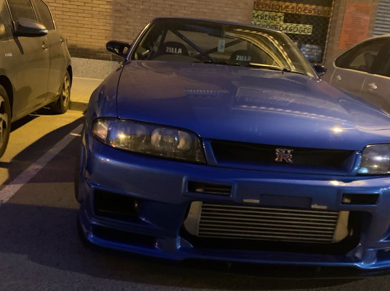 Nissan Skyline GT-R R34 spotted in Barcelona