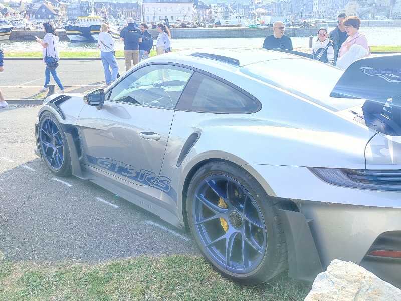 Porsche 911 GT3 RS spotted in Le Havre