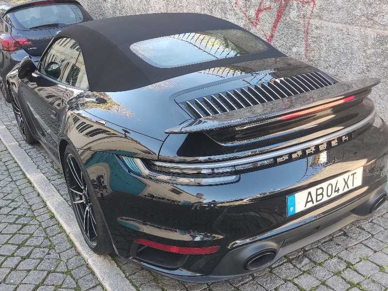 Porsche 911 Turbo S Cabriolet spotted in Algueirão