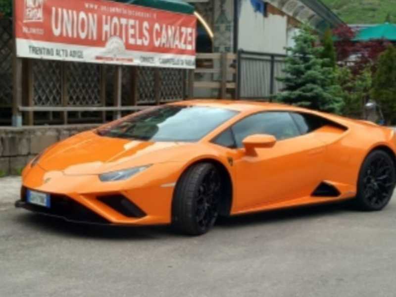 Lamborghini Huracán (2020) spotted in Bolzano, Italy