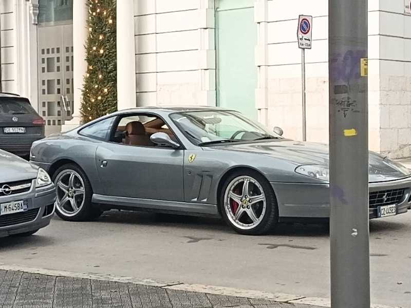 Ferrari 550 Maranello spotted in Bari