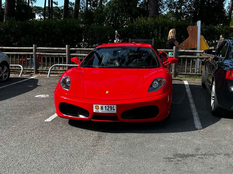 Ferrari F430 spotted in Andernos-les-Bains