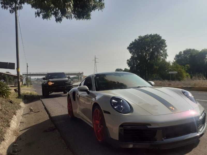 Porsche 911 Turbo S (2021) spotted in Omitlán de Juárez, Mexico