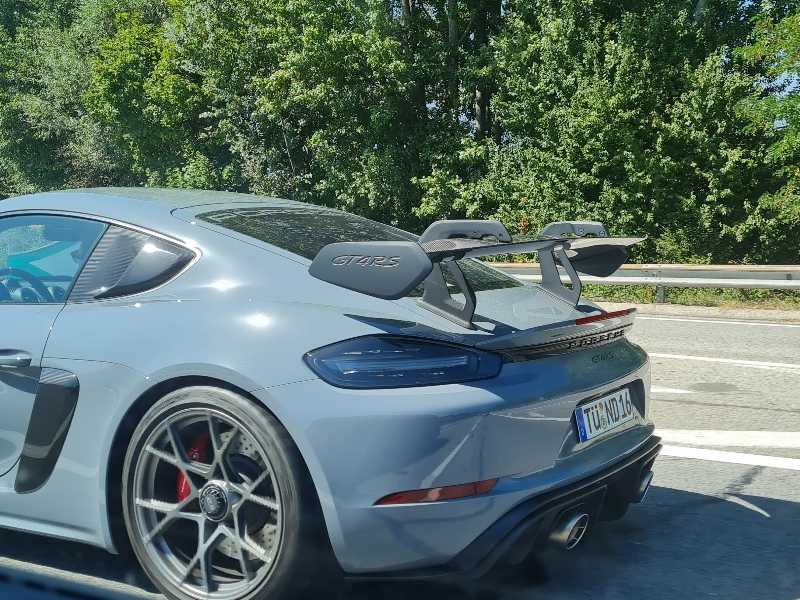 Porsche Cayman GT4 RS spotted in Rennes