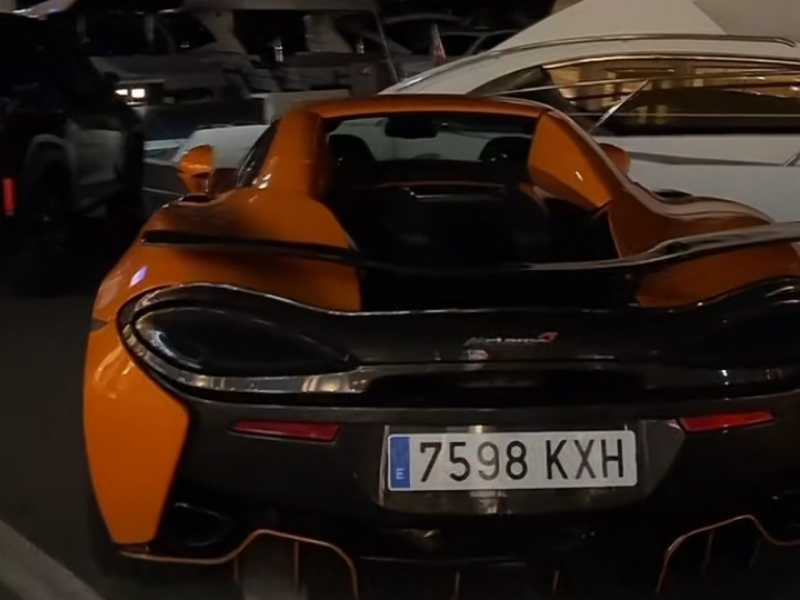 McLaren 720S spotted in Panama City