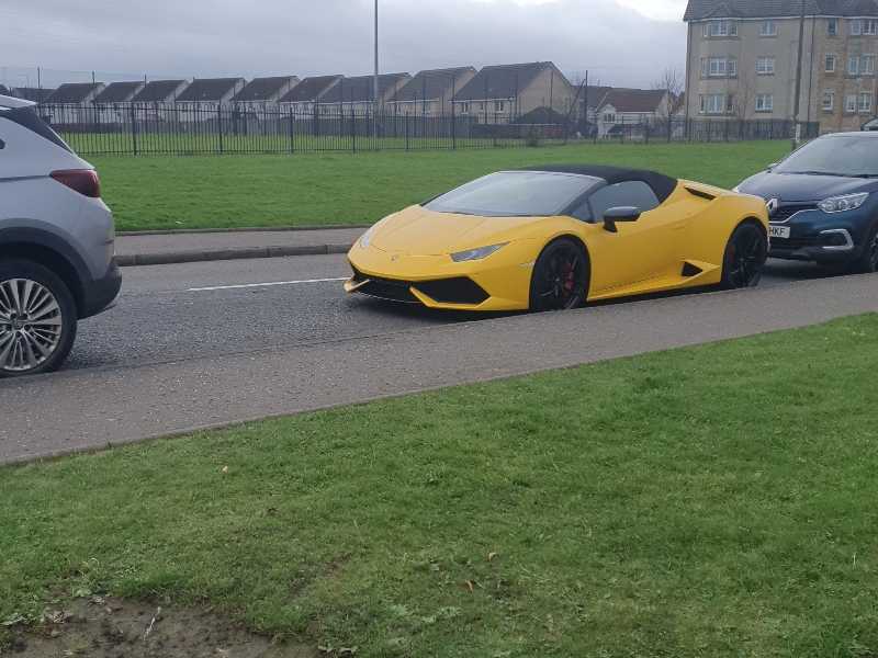 Lamborghini Huracán Spyder spotted in Livingston