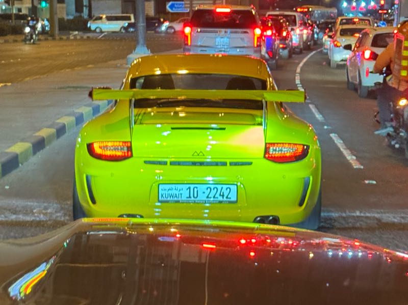 Porsche 911 GT3 spotted in Ḩawallī