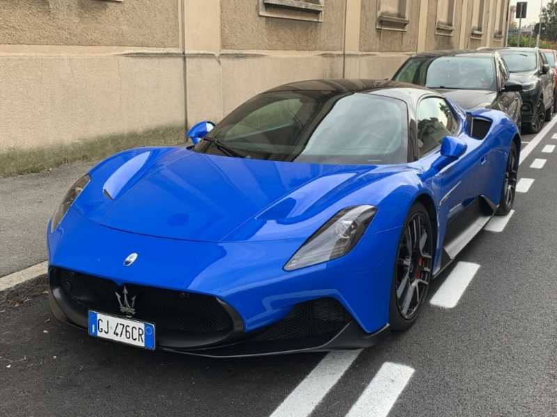 Maserati MC20 spotted in Busto Arsizio