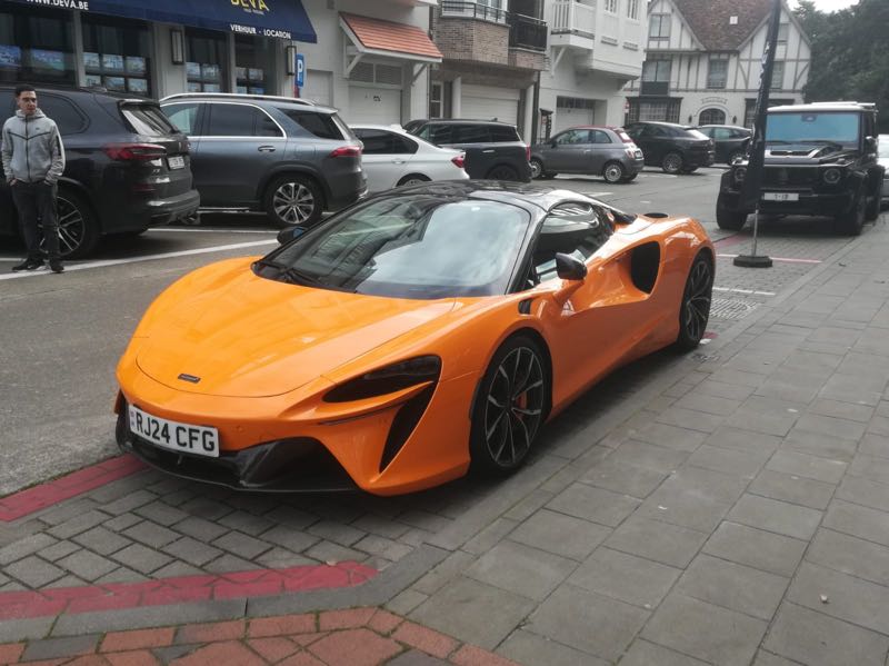 McLaren 765LT spotted in Brugge