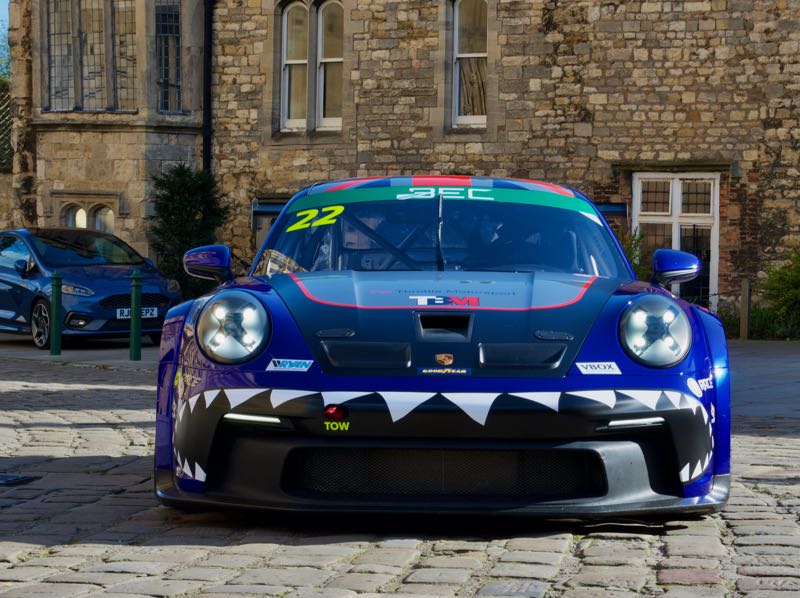 Porsche 911 GT3 R spotted in Lincoln