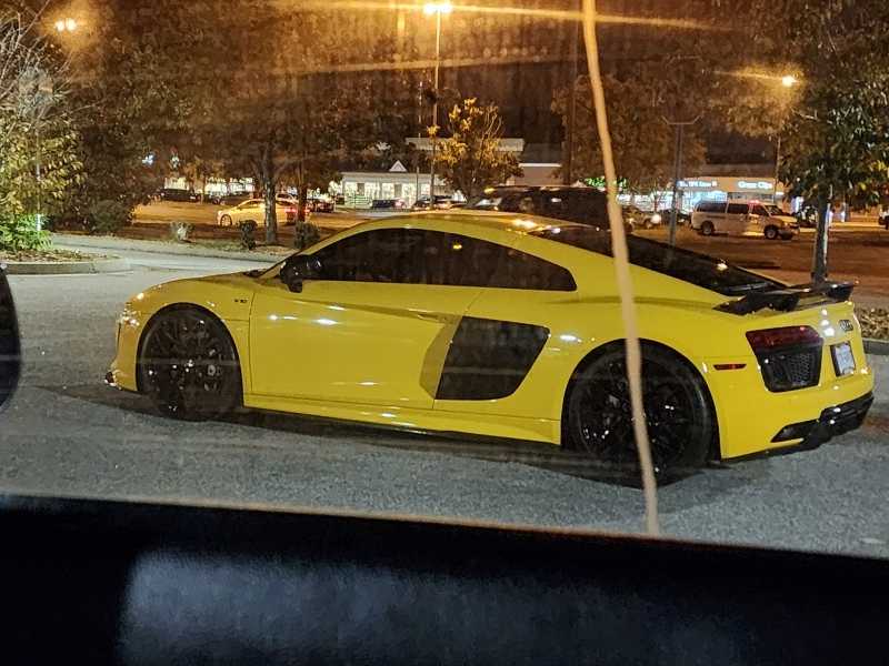 Audi R8 spotted in Hampton